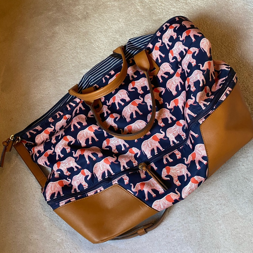 Stella & Dot Elephant Getaway Bag